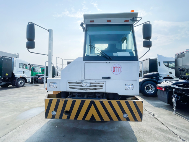 Camc EV Tractor EV berkualiti tinggi 4x2 Trak Traktor Terminal Pelabuhan Berkelajuan Rendah untuk Dijual