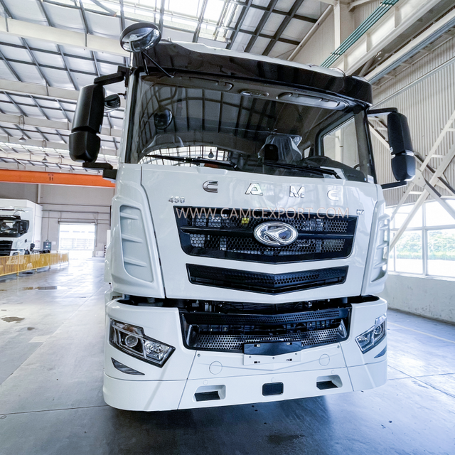 Mematuhi piawaian pelepasan Eropah 4*2 traktor diesel untuk pengangkutan kargo