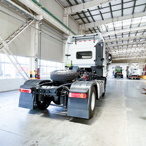 4*2 trak RHD untuk kenderaan traktor kepala diesel CAMC untuk dijual