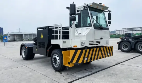 Mengecas Infrastruktur untuk Traktor Terminal Elektrik: Apa yang Anda Perlu Tahu